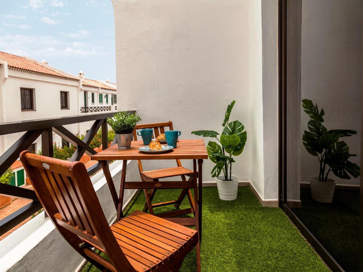 Blue Waters Apartment With Heated Pool Costa Del Silencio Exterior foto